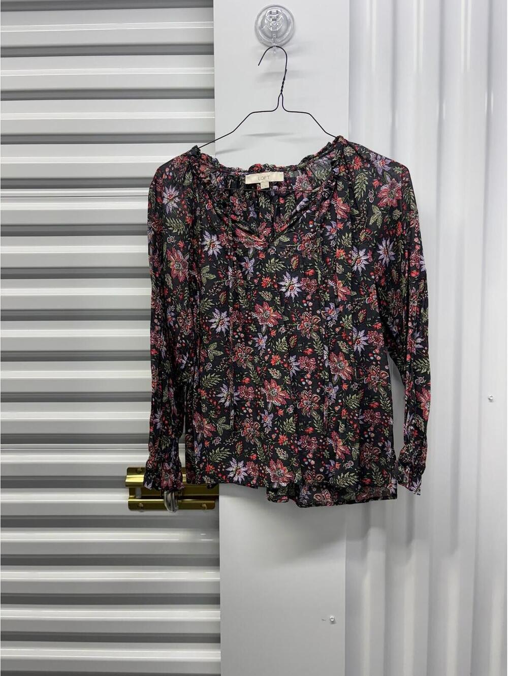LOFT Women’s Medium LOFT Black Floral Long Sleeve Blouse Cotton Viscose
